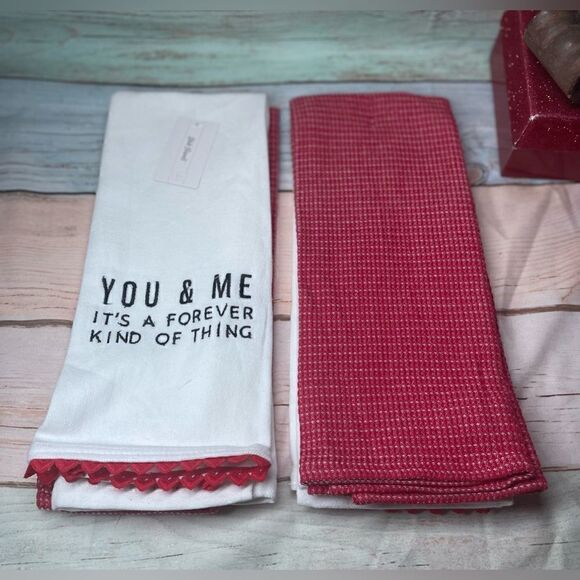 ❤️❤️❤️ 2 NEW! “You & Me It’s a Forever Kind of Thing” Dish Towel Set of 2 - Picture 1 of 6